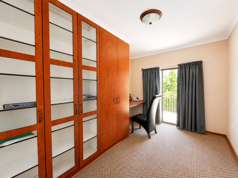 4 Bedroom Property for Sale in Lilyvale Free State